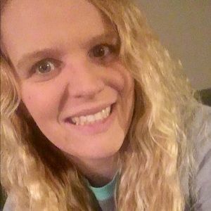 Meet your Posher, Aby